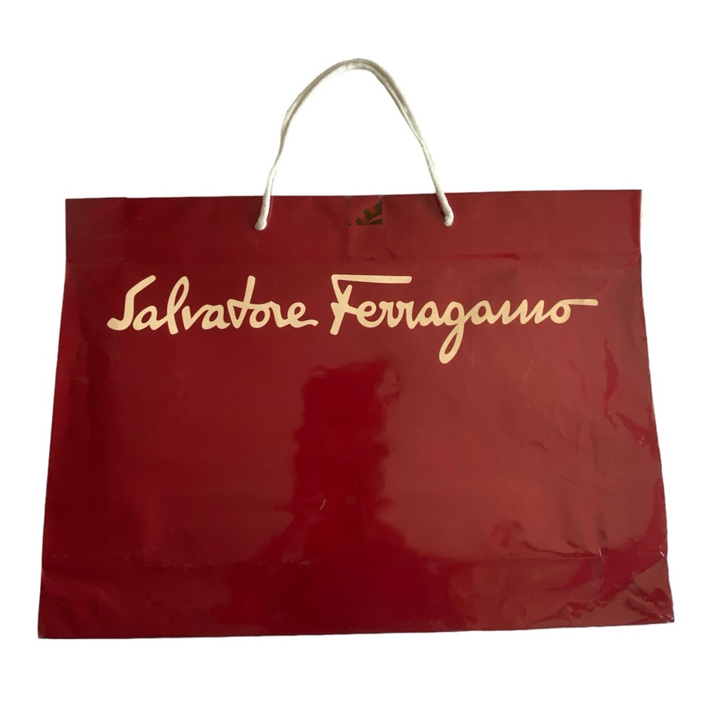 🌸 SALVATORE FERRAGAMO SHOPPING BAG